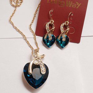 Brand NEW never worn Blue Heart Necklace and Matching Earrings